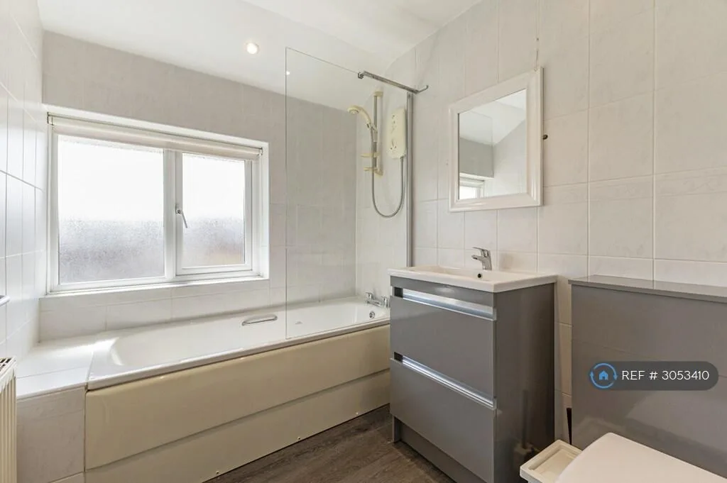 4 bedroom terraced house for rent