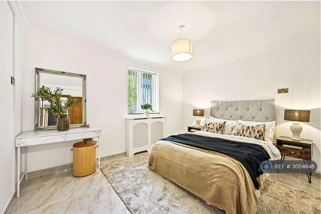 3 bedroom flat for rent