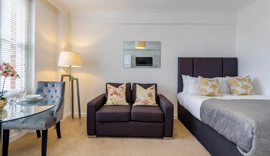 Studio flat for rent