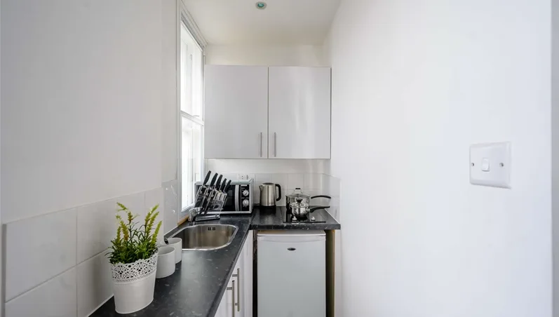 Studio flat for rent