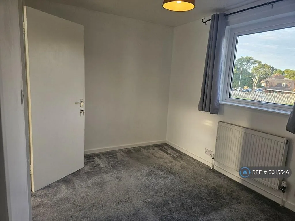 2 bedroom end of terrace house for rent