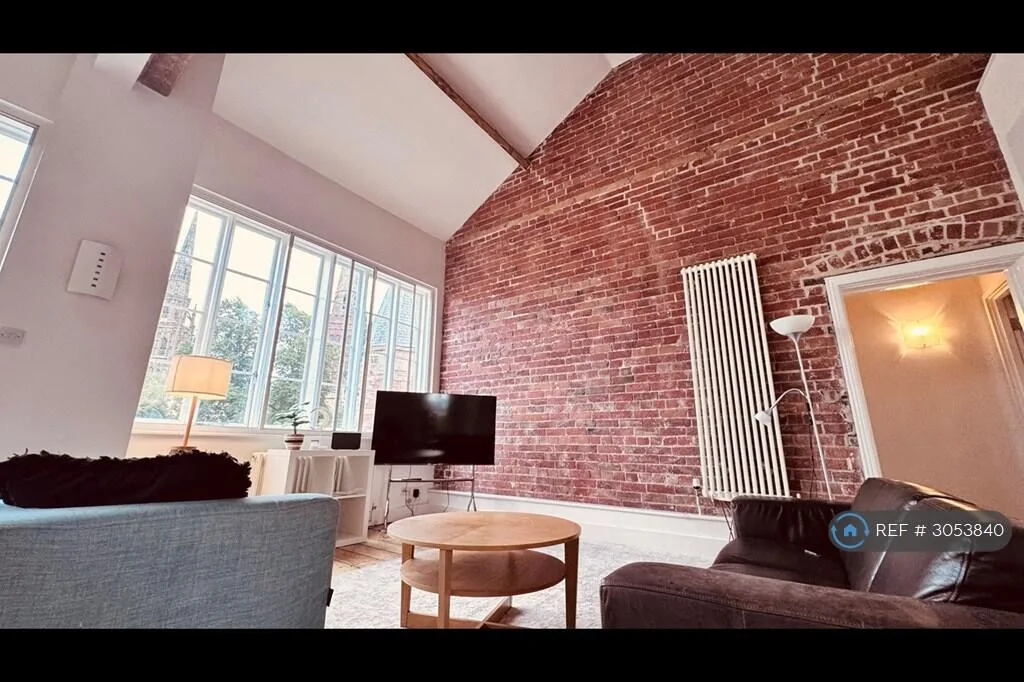 2 bedroom penthouse for rent