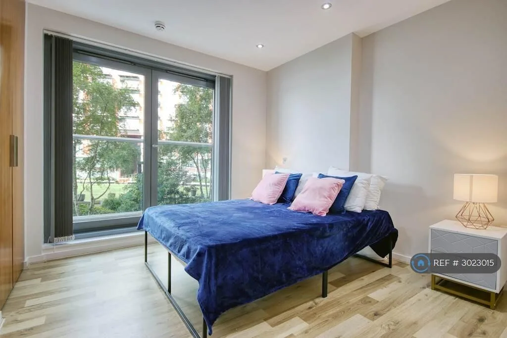 3 bedroom flat for rent