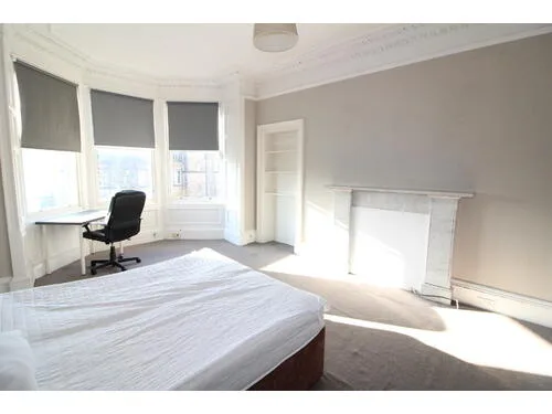 4 bedroom flat for rent