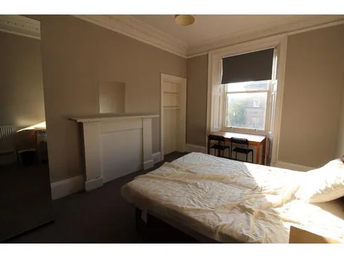 4 bedroom flat for rent