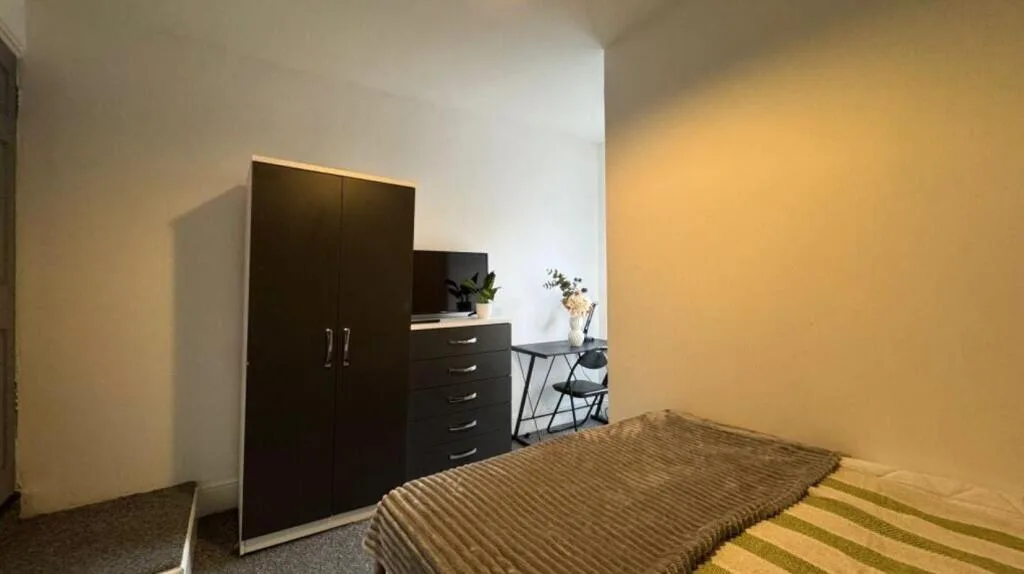 4 bedroom apartment for rent
