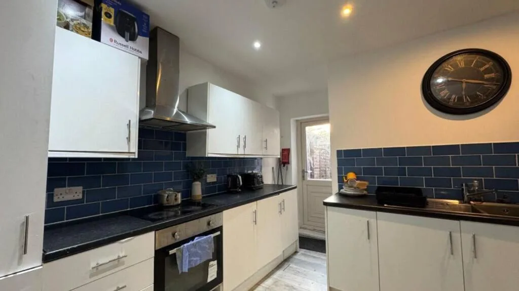 4 bedroom apartment for rent