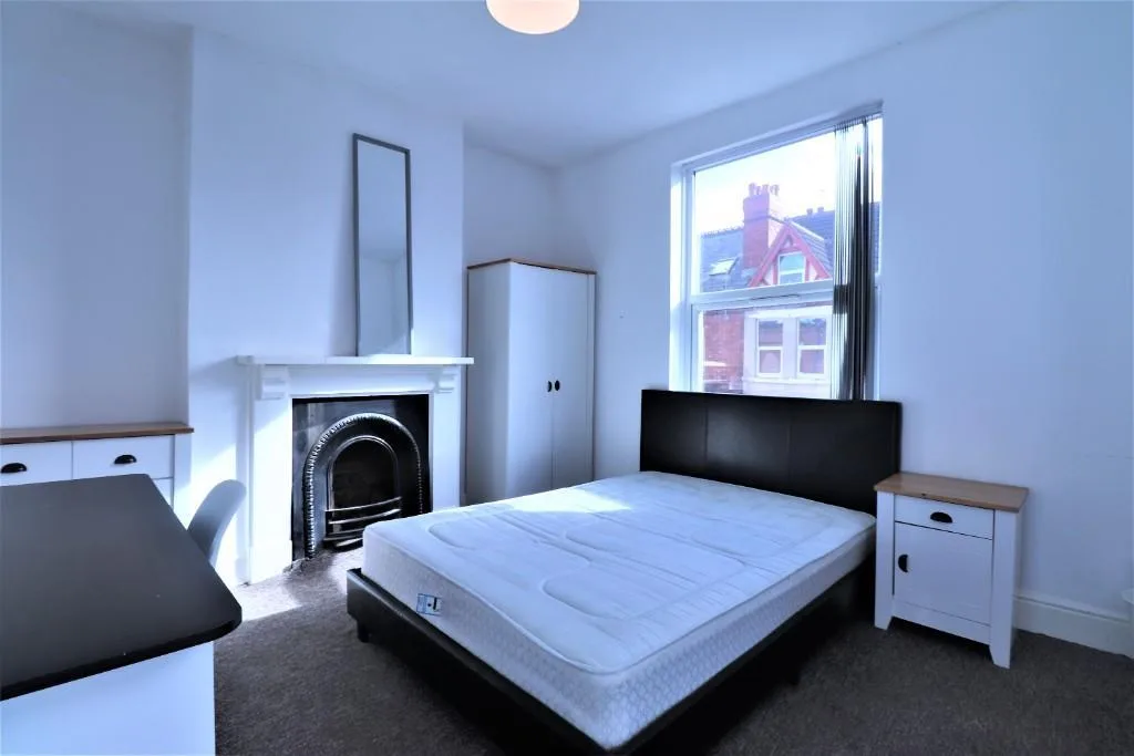 4 bedroom apartment for rent