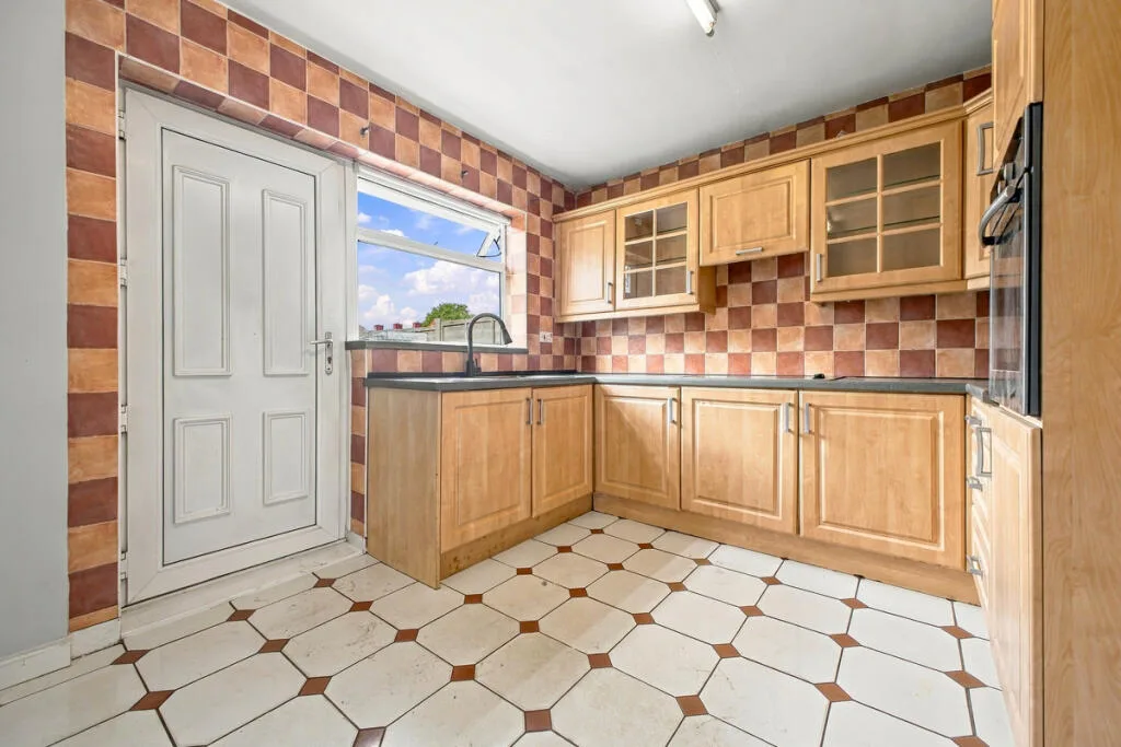 3 bedroom detached house for rent