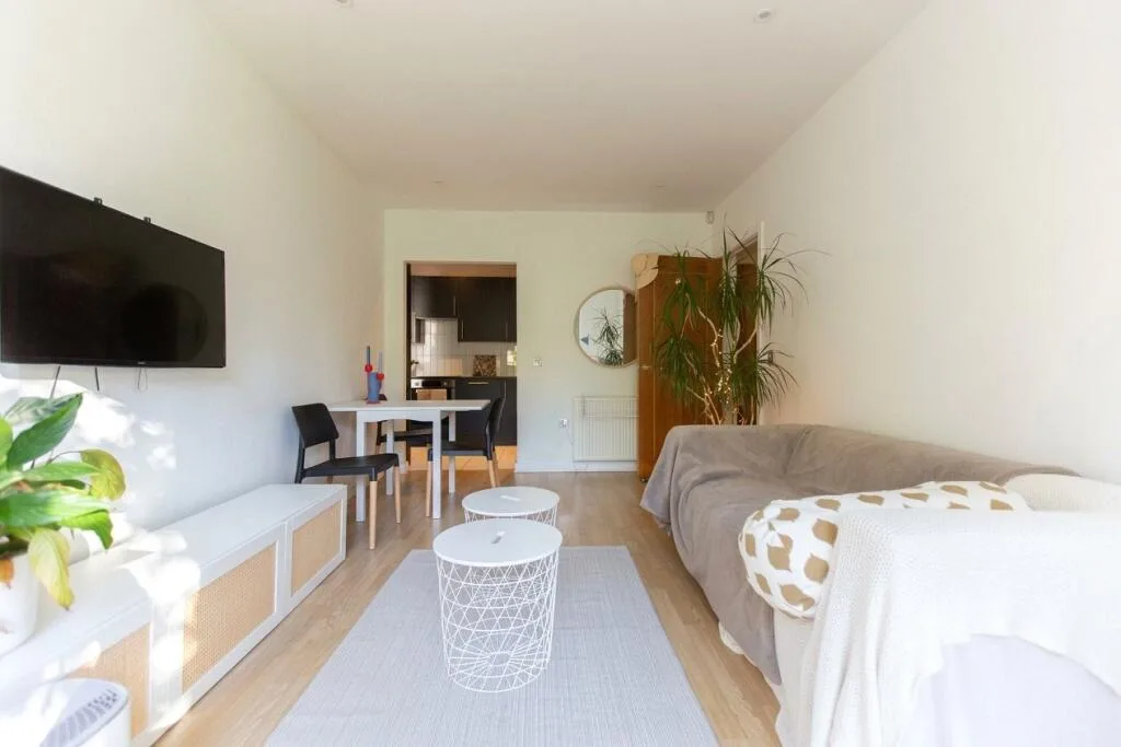 2 bedroom apartment for rent
