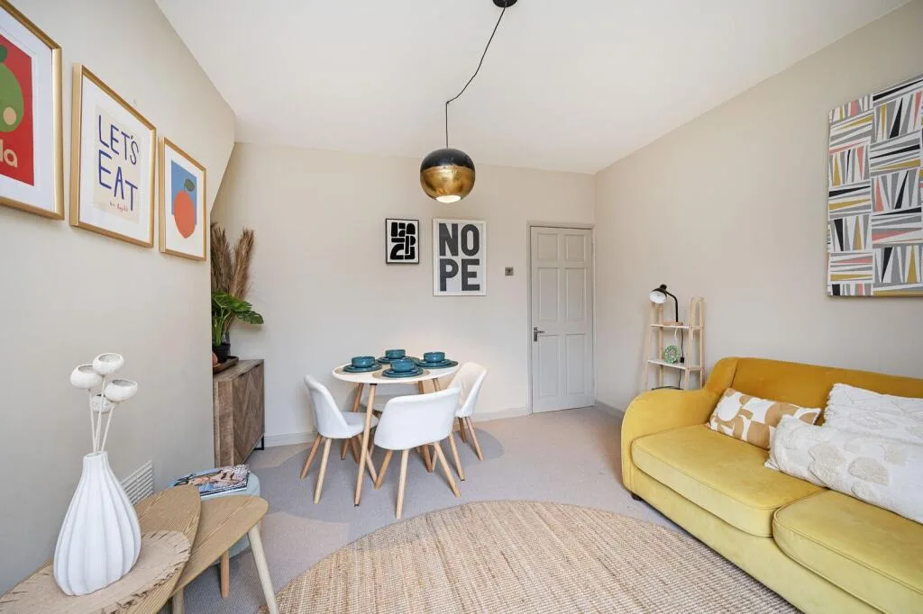 1 bedroom flat for rent