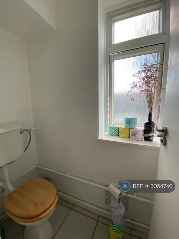 4 bedroom flat for rent