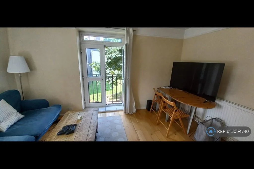 4 bedroom flat for rent