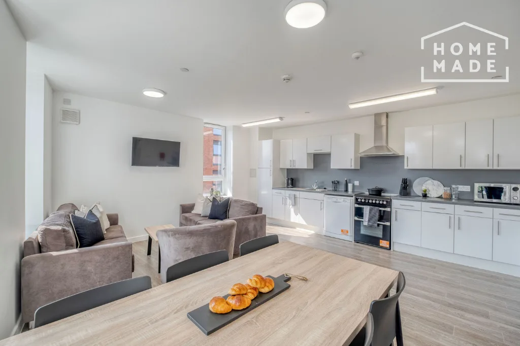 Studio flat for rent