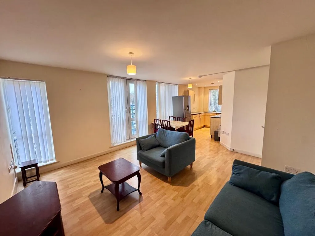 2 bedroom flat for rent
