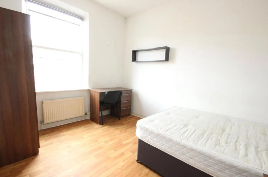 4 bedroom apartment for rent