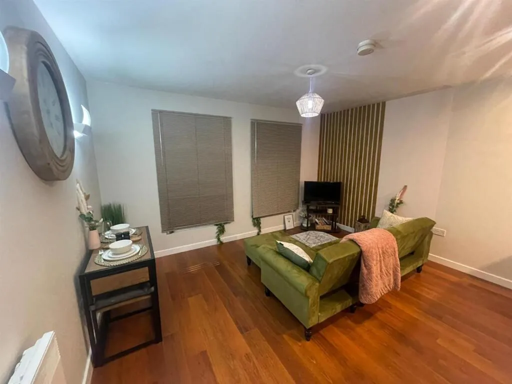 1 bedroom apartment for rent