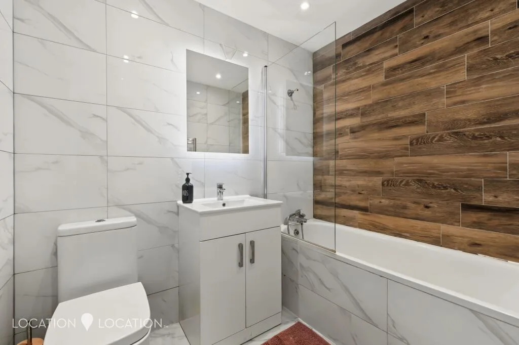 1 bedroom maisonette for rent