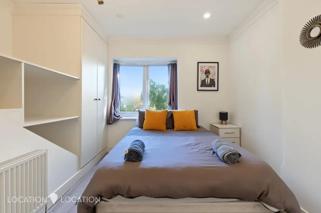 1 bedroom maisonette for rent