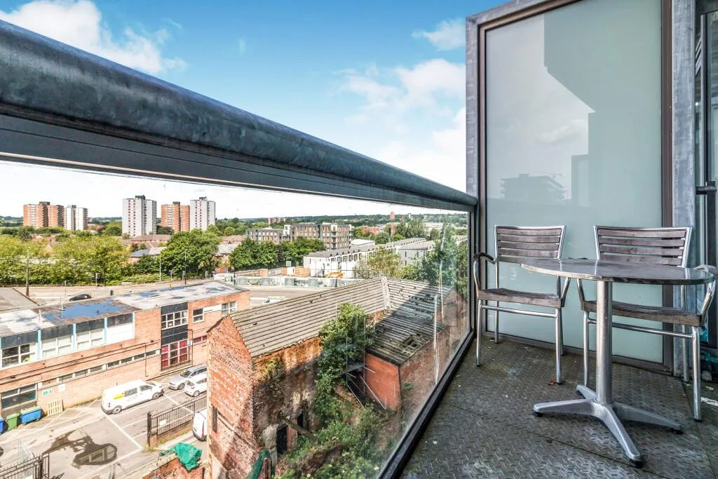 Studio flat for rent