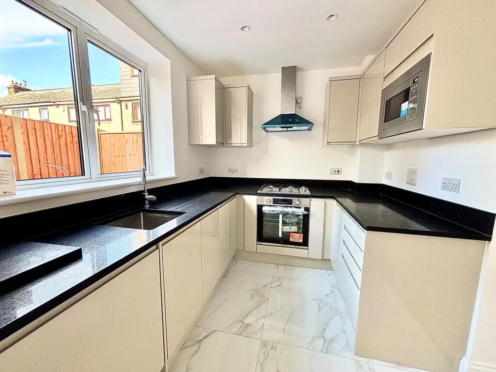 3 bedroom terraced house for rent
