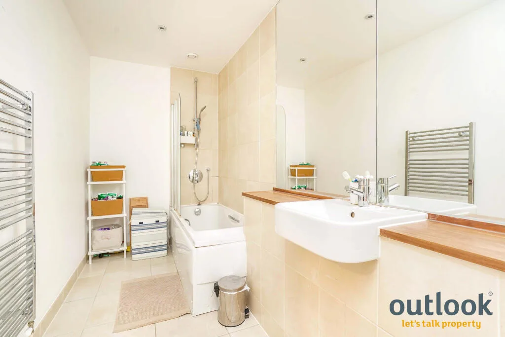 2 bedroom house for rent