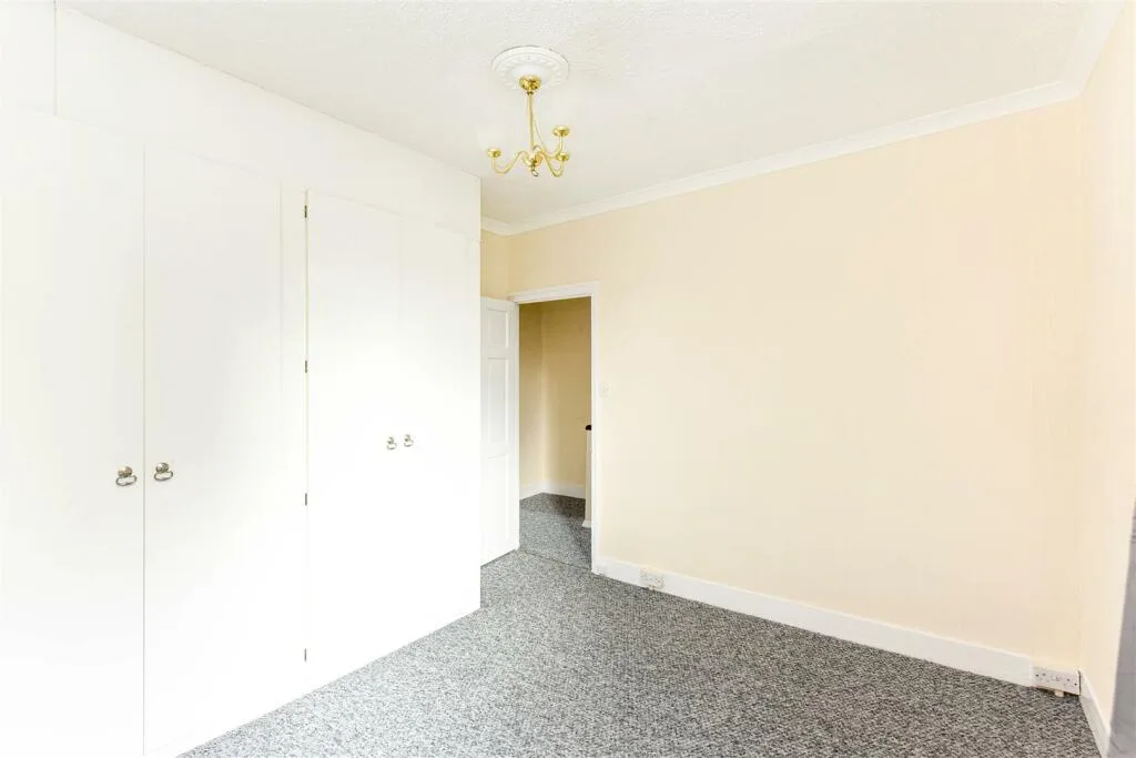 3 bedroom maisonette for rent