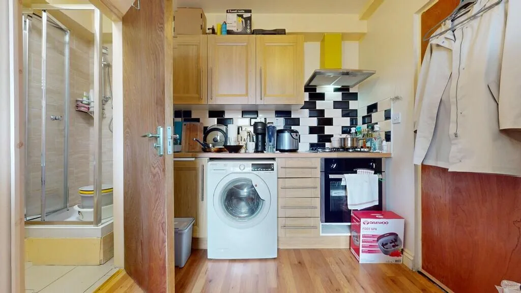 Studio flat for rent