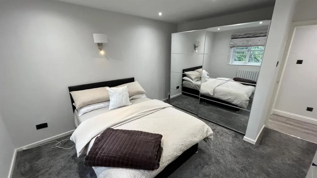 1 bedroom apartment for rent