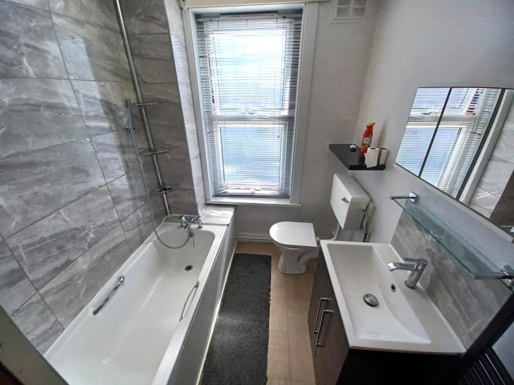 2 bedroom terraced house for rent