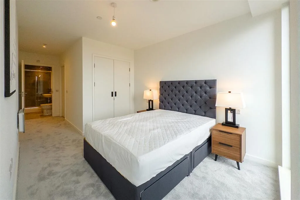 2 bedroom house for rent