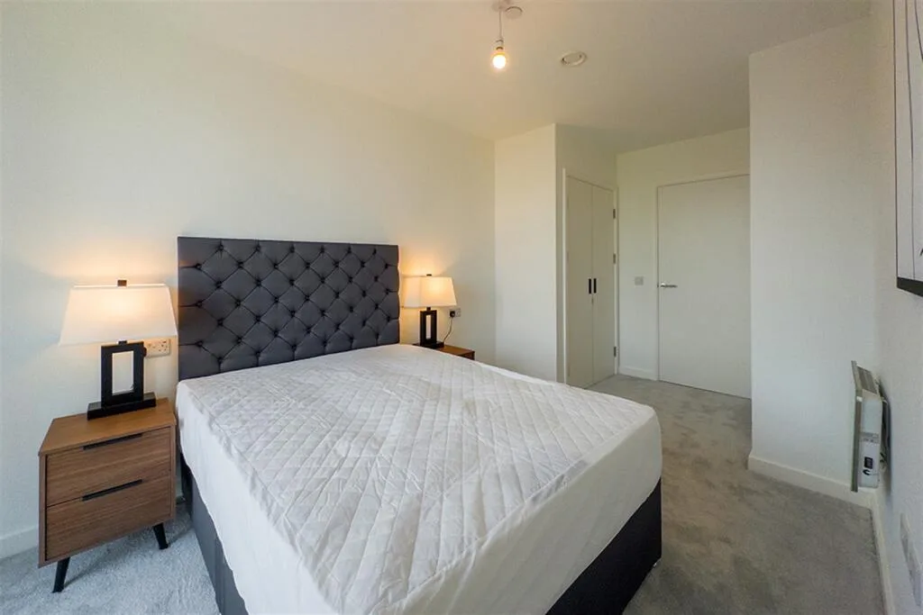 2 bedroom house for rent