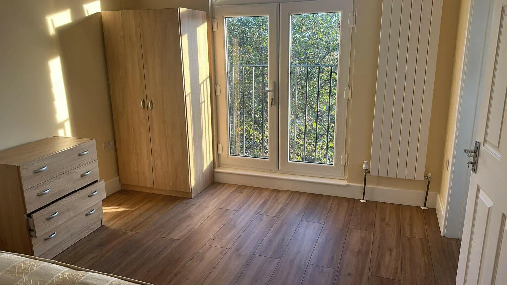 3 bedroom flat for rent