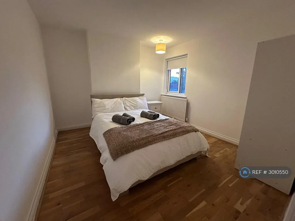 3 bedroom maisonette for rent