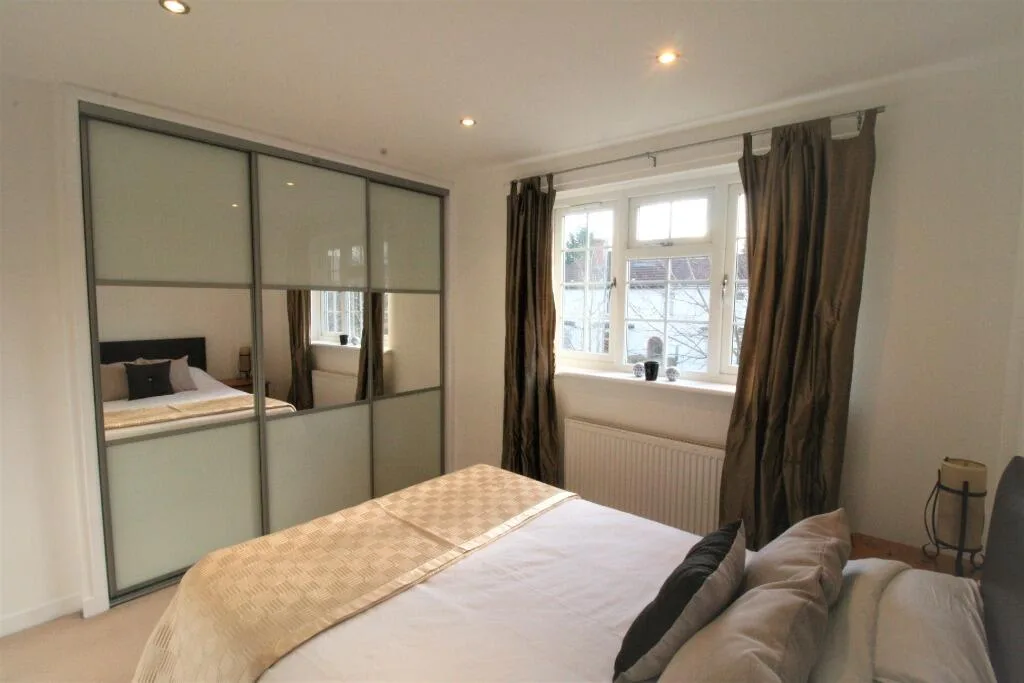 2 bedroom terraced house for rent