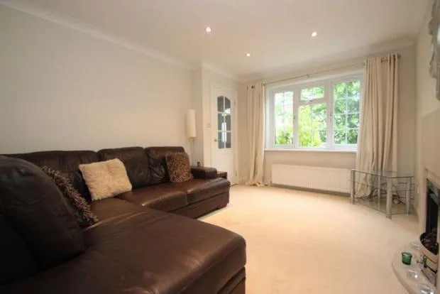 2 bedroom terraced house for rent