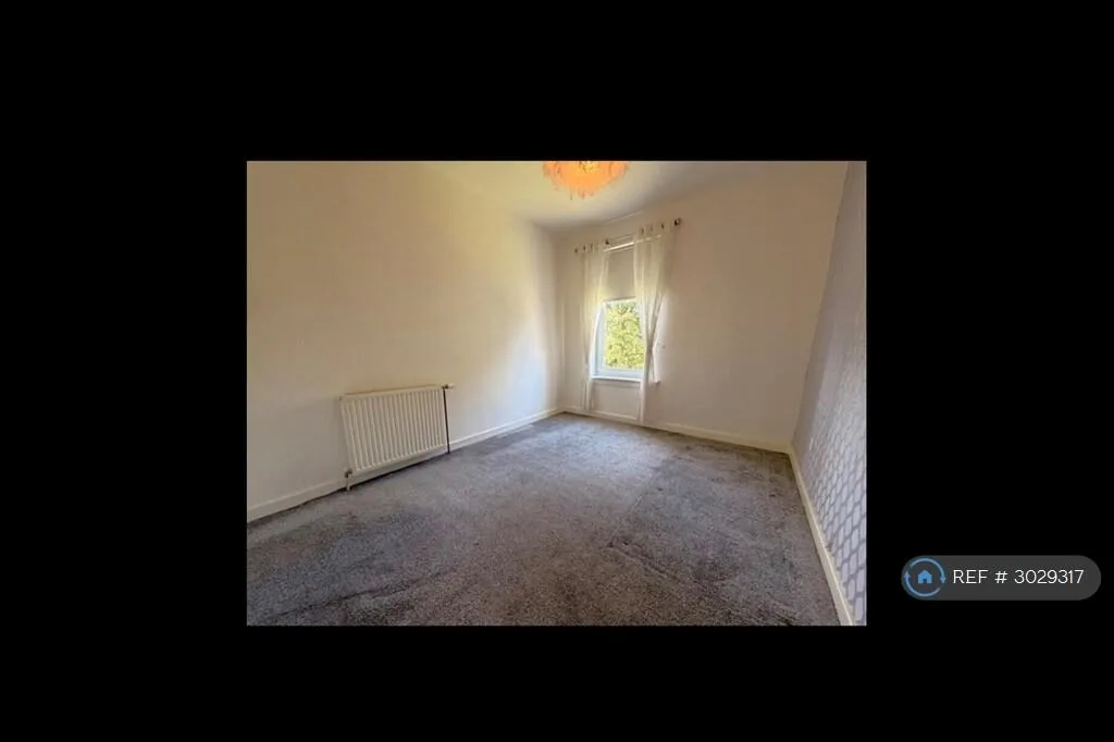 2 bedroom maisonette for rent