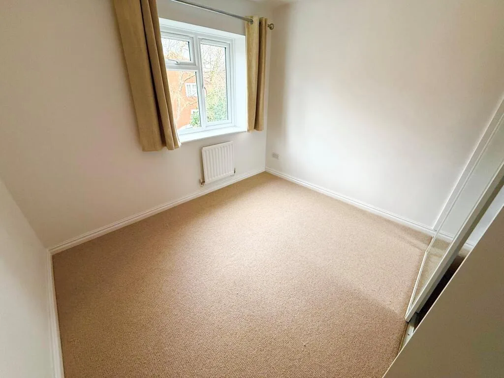2 bedroom semi-detached house for rent