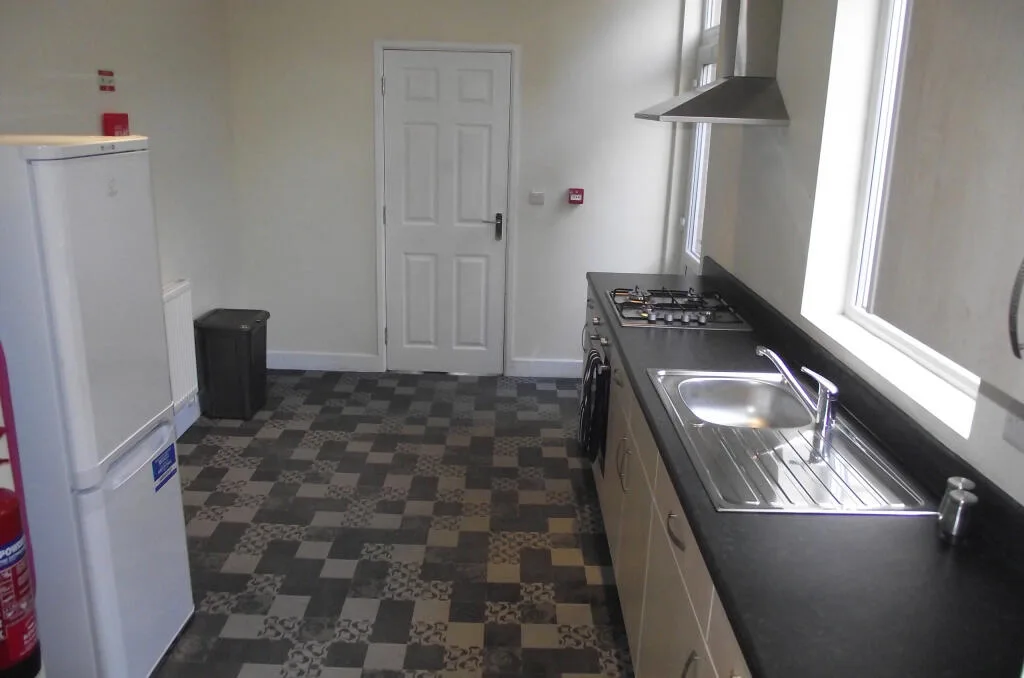 1 bedroom house of multiple occupation for rent