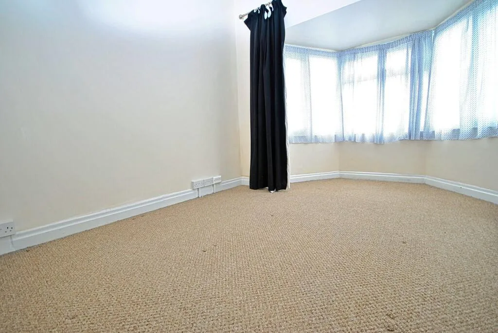 3 bedroom detached house for rent