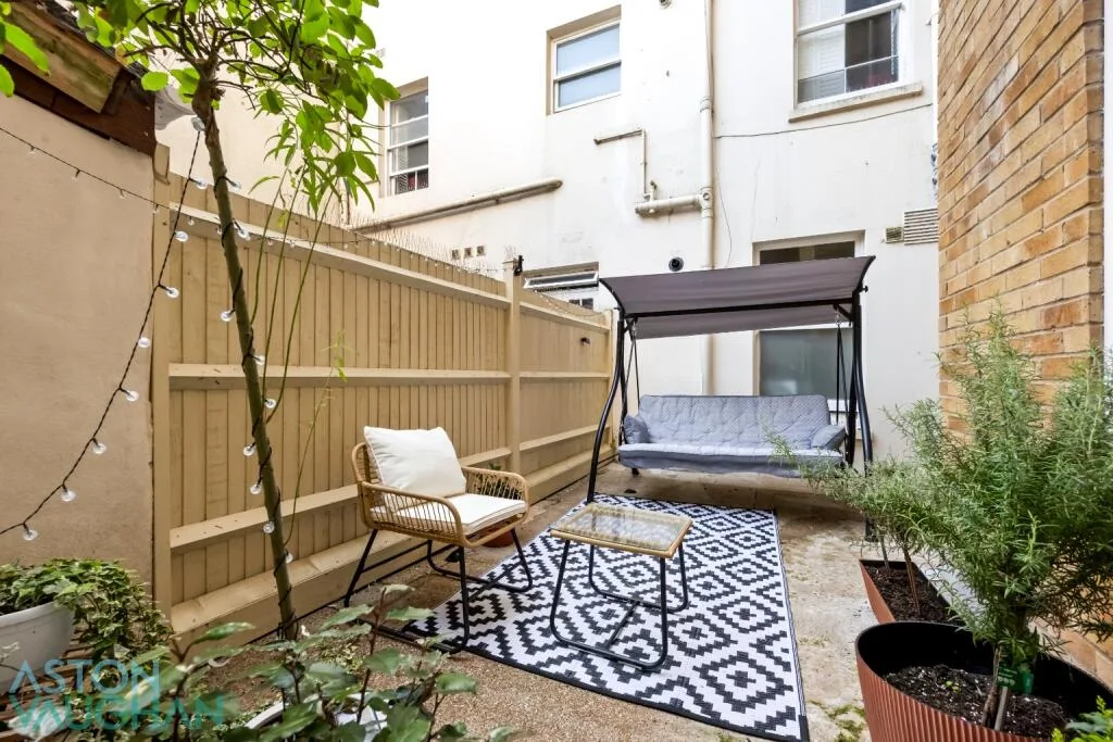 2 bedroom ground floor flat for rent