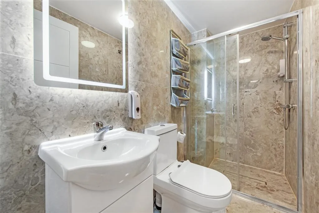 2 bedroom flat for rent