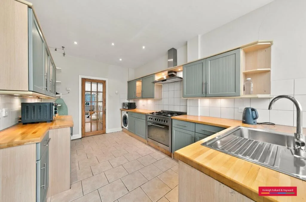 4 bedroom house for rent