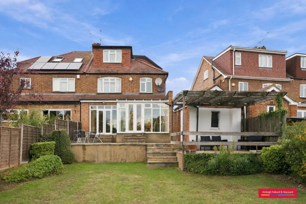 4 bedroom house for rent