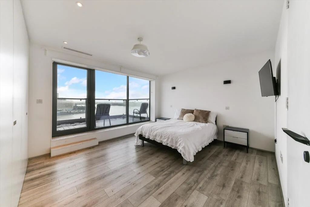 3 bedroom flat for rent