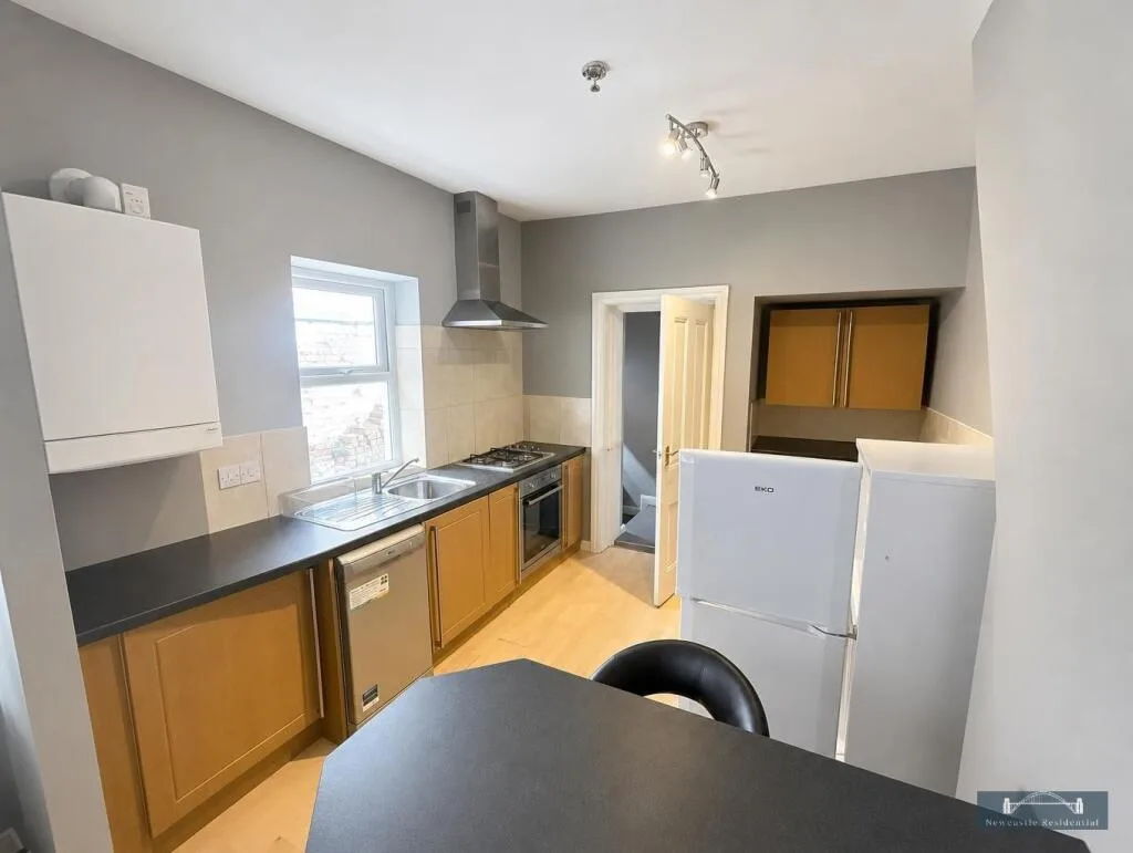 2 bedroom flat for rent