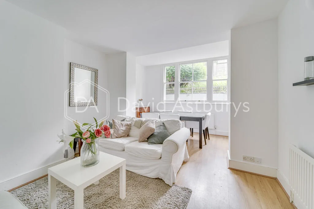 3 bedroom ground floor flat for rent
