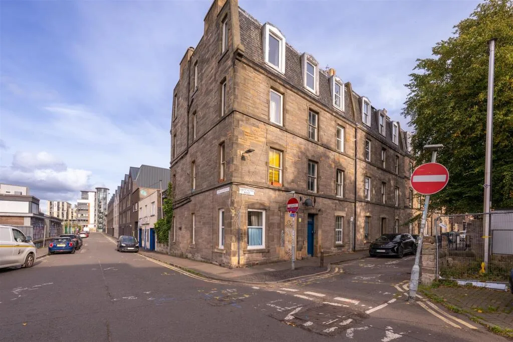 1 bedroom ground floor flat for rent