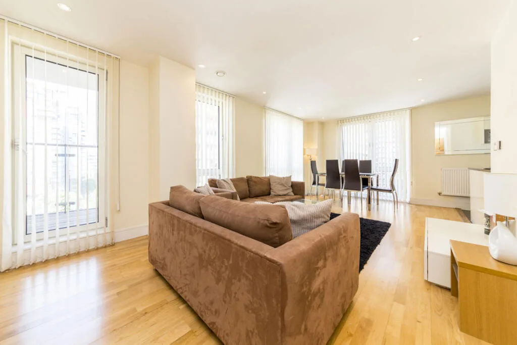 3 bedroom flat for rent