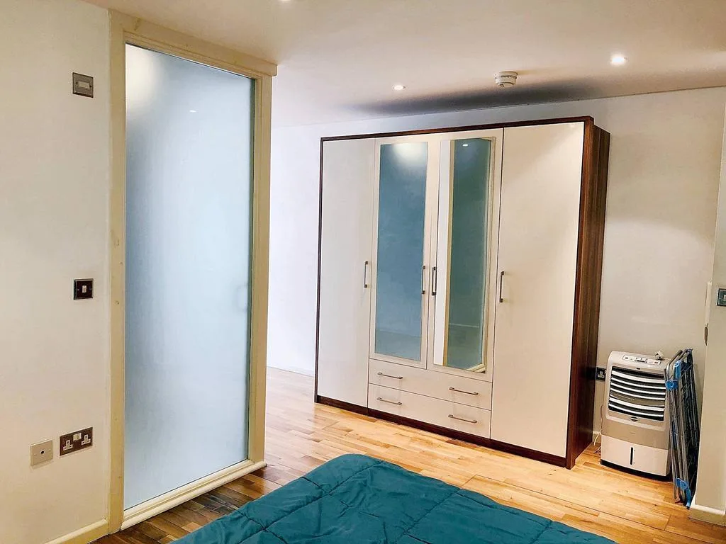 Studio flat for rent